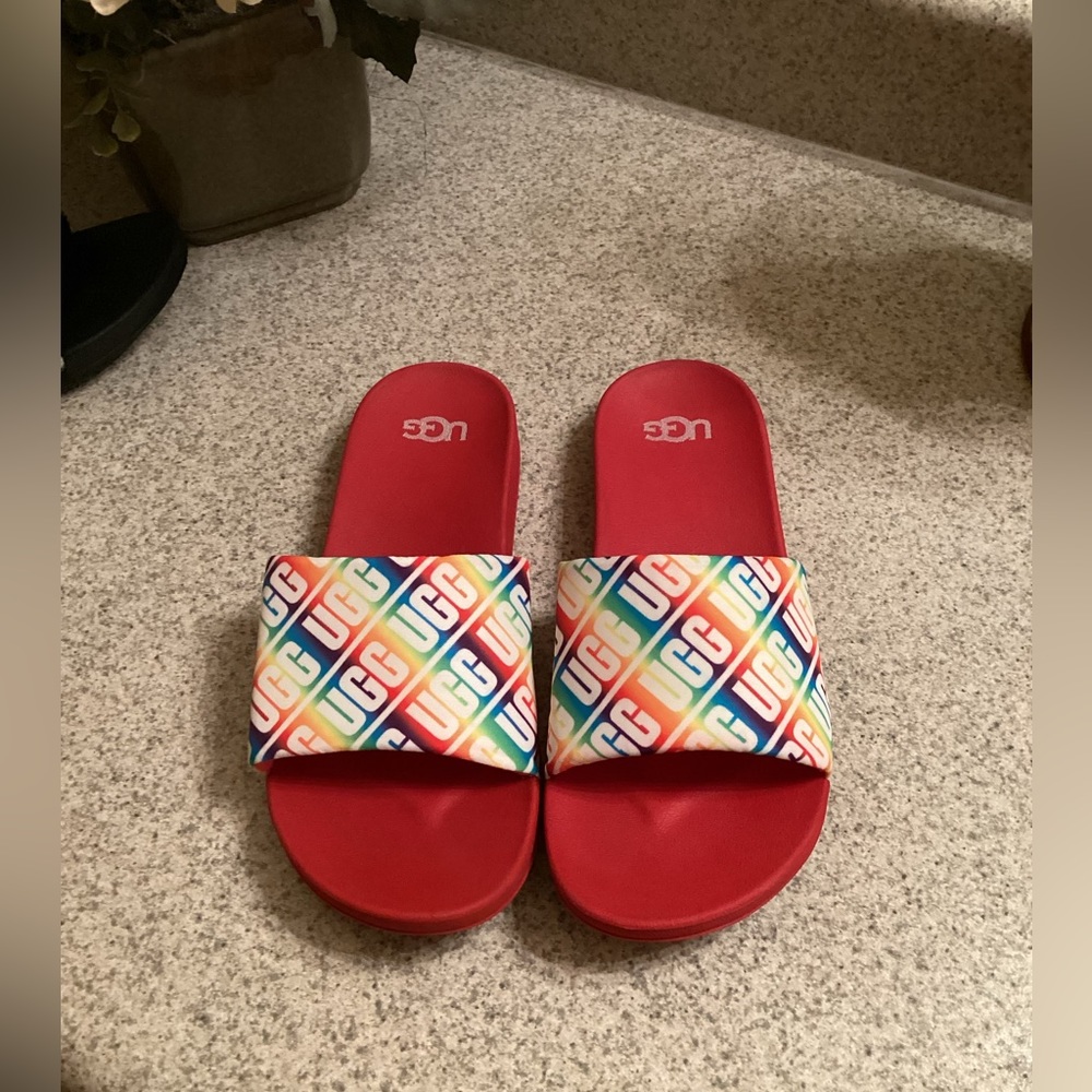 Ugg slides.